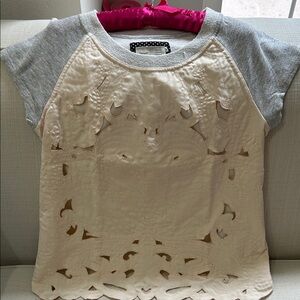 Anthropologie Cream and Gray Kids Tee (Saturday Sunday) - Medium